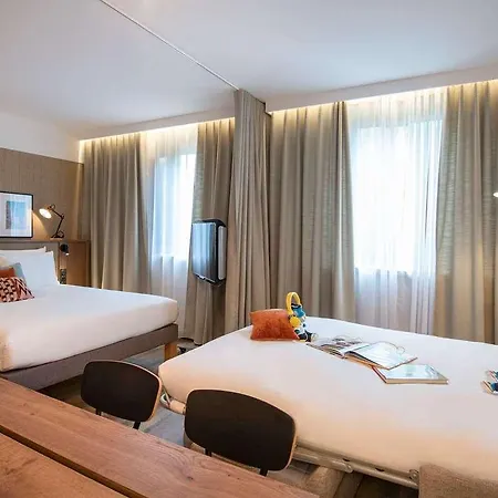 Hotel Novotel Airport 4*