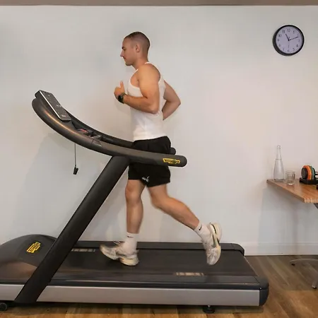 Novotel Airport Hotel