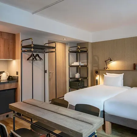 Hotel Novotel Airport