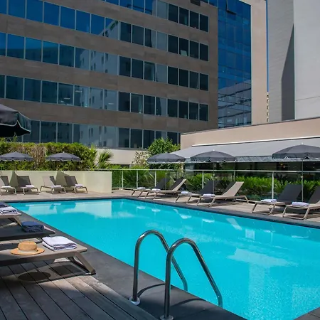 Hotel Novotel Airport 4*