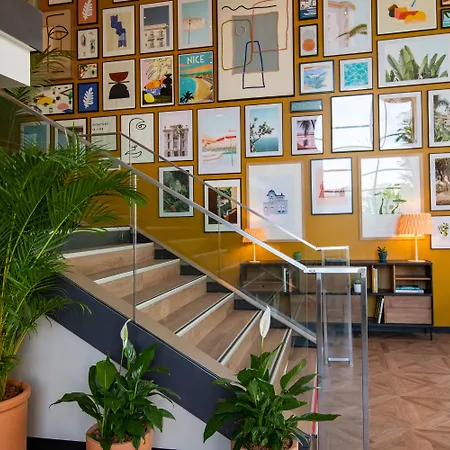 尼斯机场诺富特套房酒店 4* 尼斯