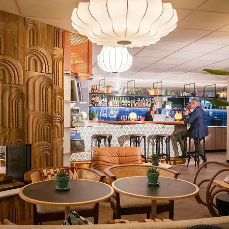 Hotel Novotel Airport