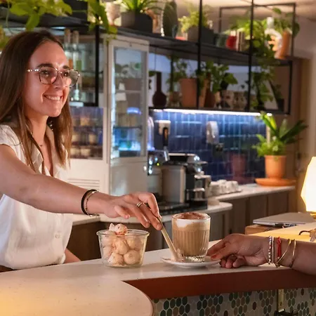 尼斯机场诺富特套房酒店 4* 尼斯