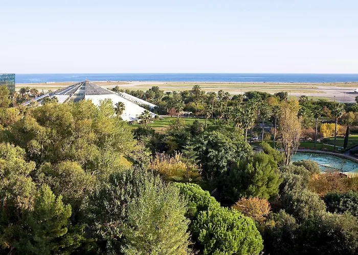 Novotel Airport Hotel