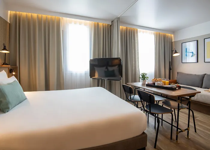 Hotel Novotel Airport