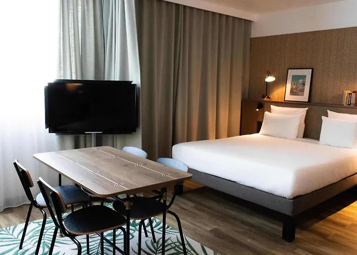 Hotel Novotel Airport