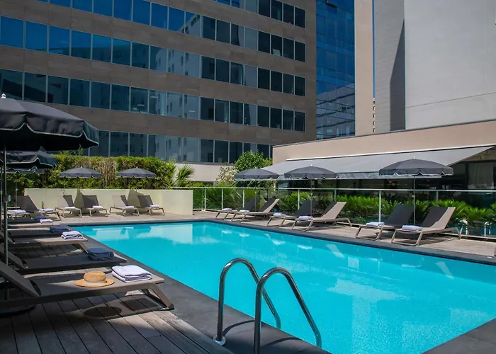 Hotel Novotel Airport 4*