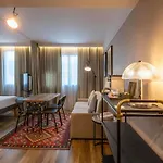 Hotel Novotel Airport 4*