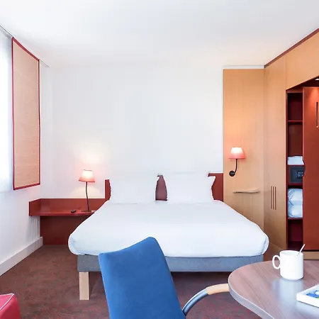 Novotel Airport Hotel Nice
